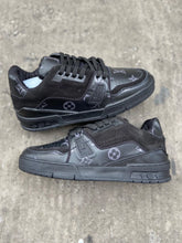 Tenis Trainer Preto e Roxo