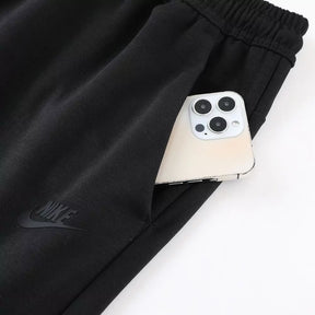 CONJUNTO NIKE SPORTSWEAR TECH FLEECE