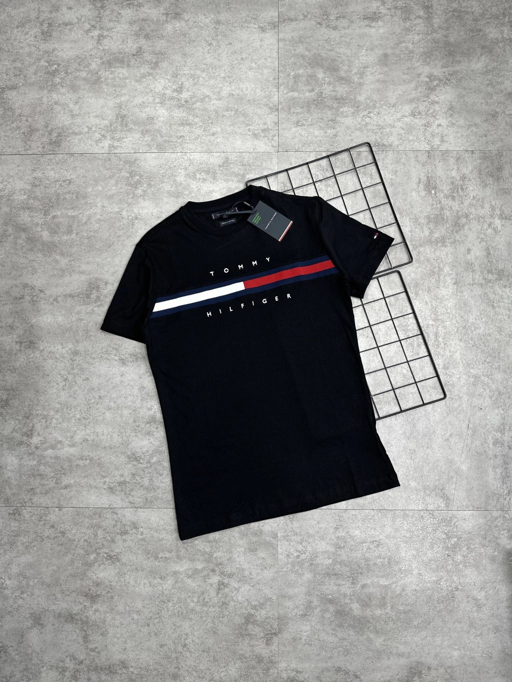 Camiseta Tommy Hilfiger Preta