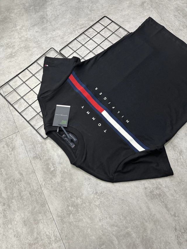 Camiseta Tommy Hilfiger Preta