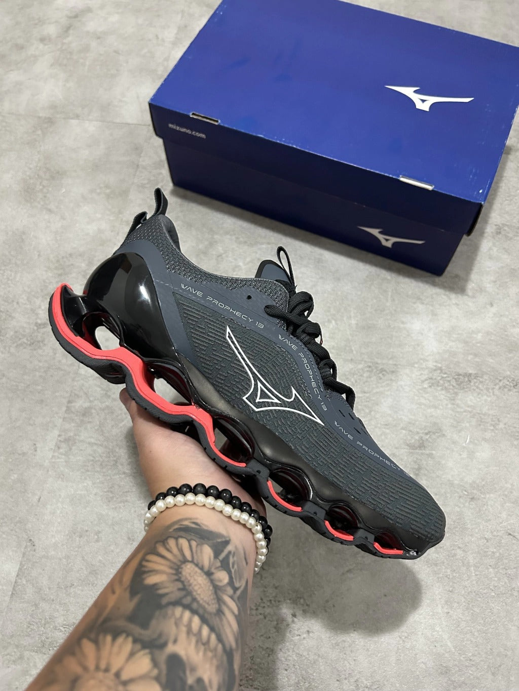 MIZUNO PROPHECY 13