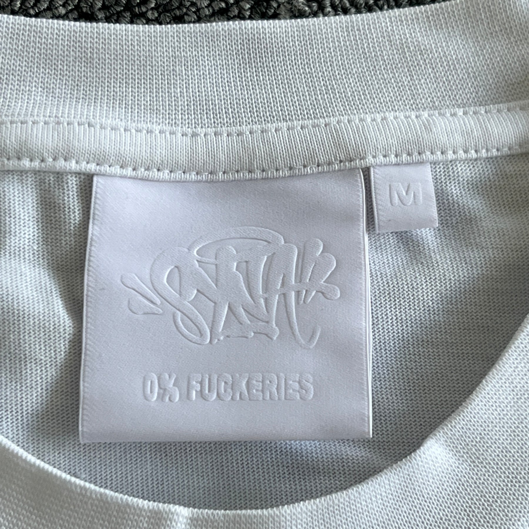 Camiseta Syna world Beach Tee white