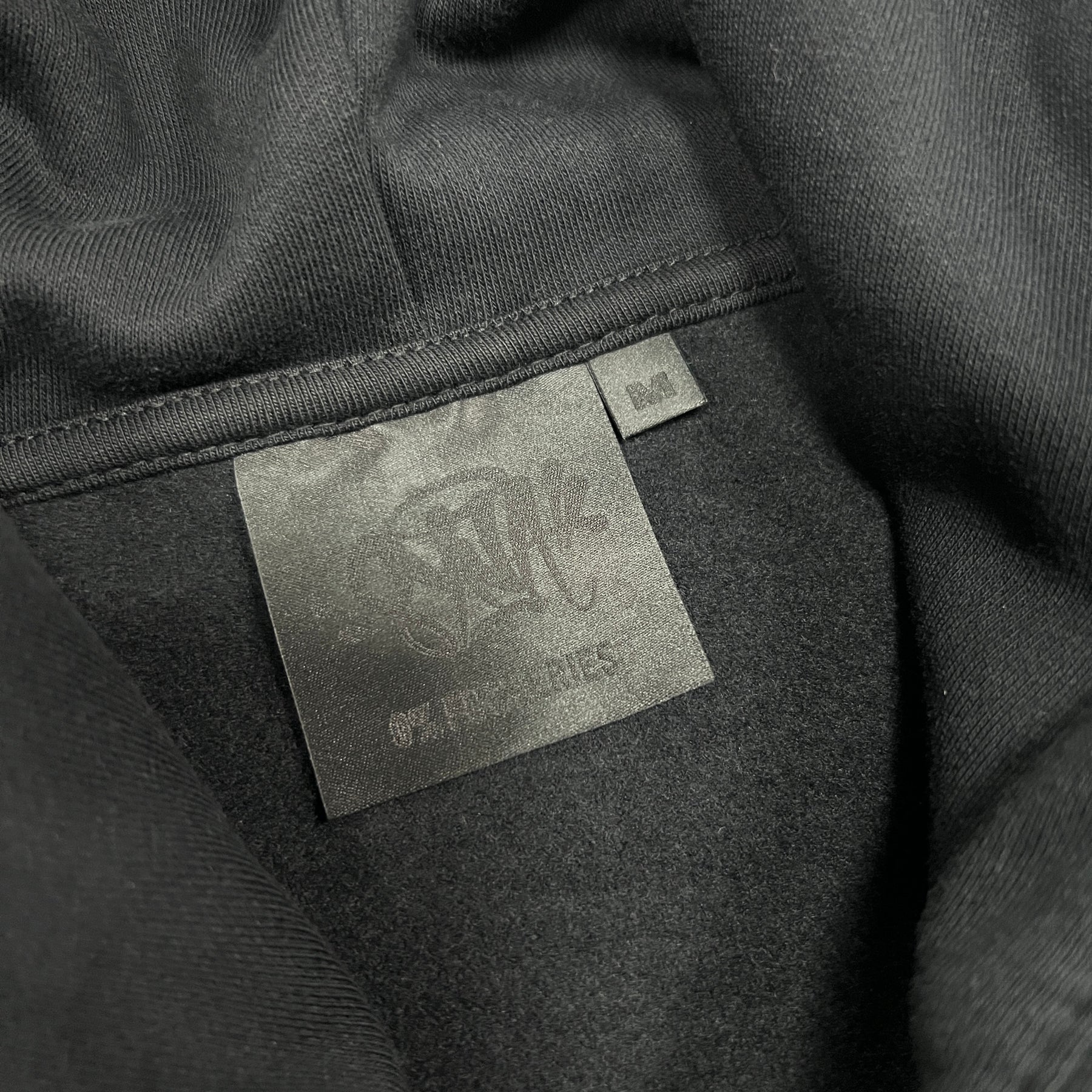 Conjunto Syna World Tarcksuit-Black