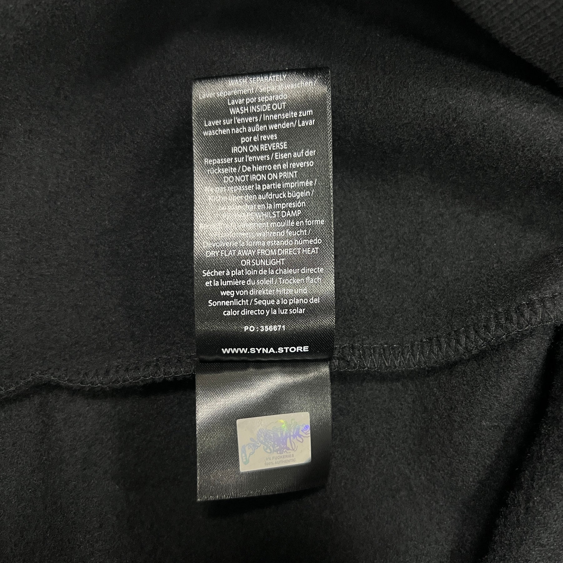 Conjunto Syna World Tarcksuit-Black