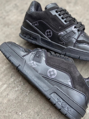 Tenis Trainer Preto e Roxo