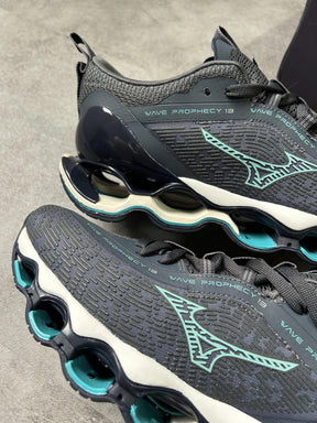 MIZUNO PROPHECY 13 CINZA