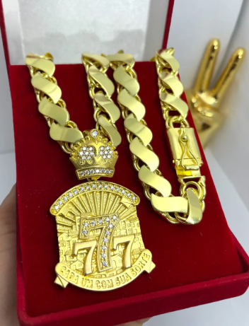 Cordão Moeda Antiga Friso S 12mm Pingente 7 Cravejado 70cm Dourado