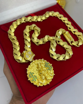 Cordão Corrente Moeda Antiga Tío Patinhas Top Cravejado Dourado