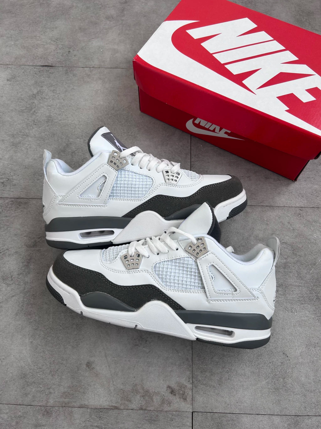 Tênis Air Jordan 3 Branco