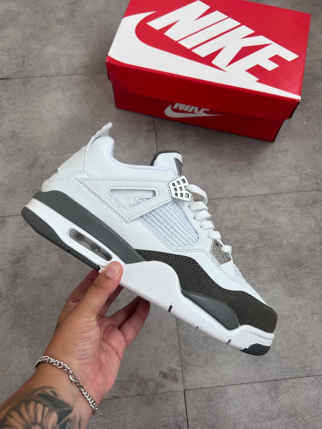 Tênis Air Jordan 3 Branco